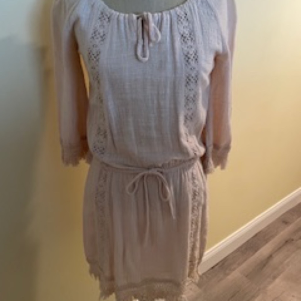 Size Small Woman's cream gauze cotton dress